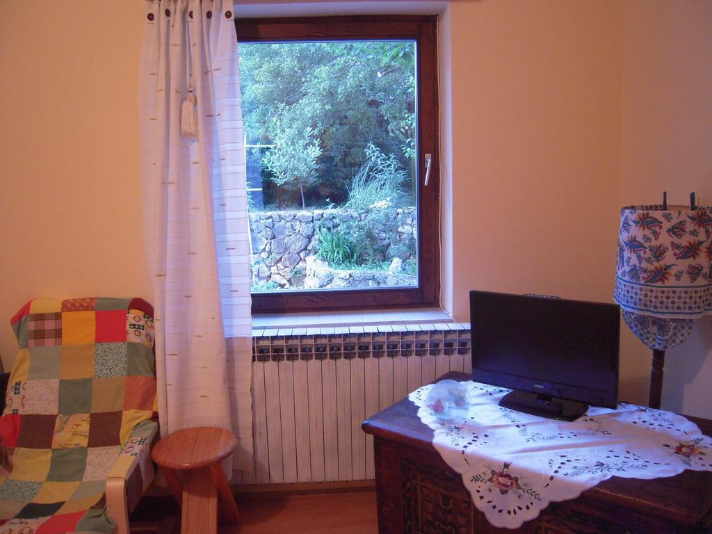 Apartments Ljuba I Mare マリンスカ 部屋 写真