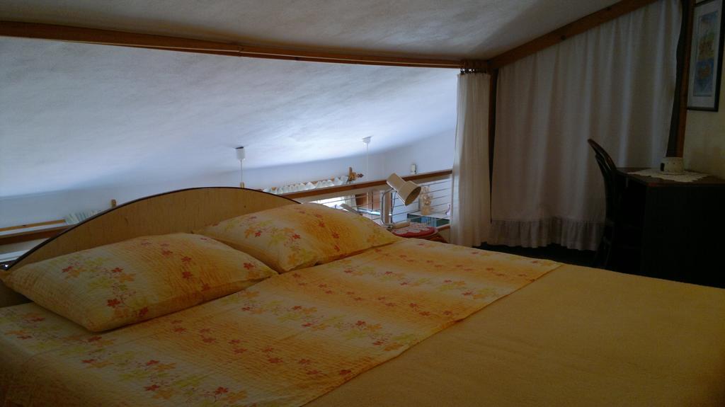Apartments Ljuba I Mare マリンスカ 部屋 写真