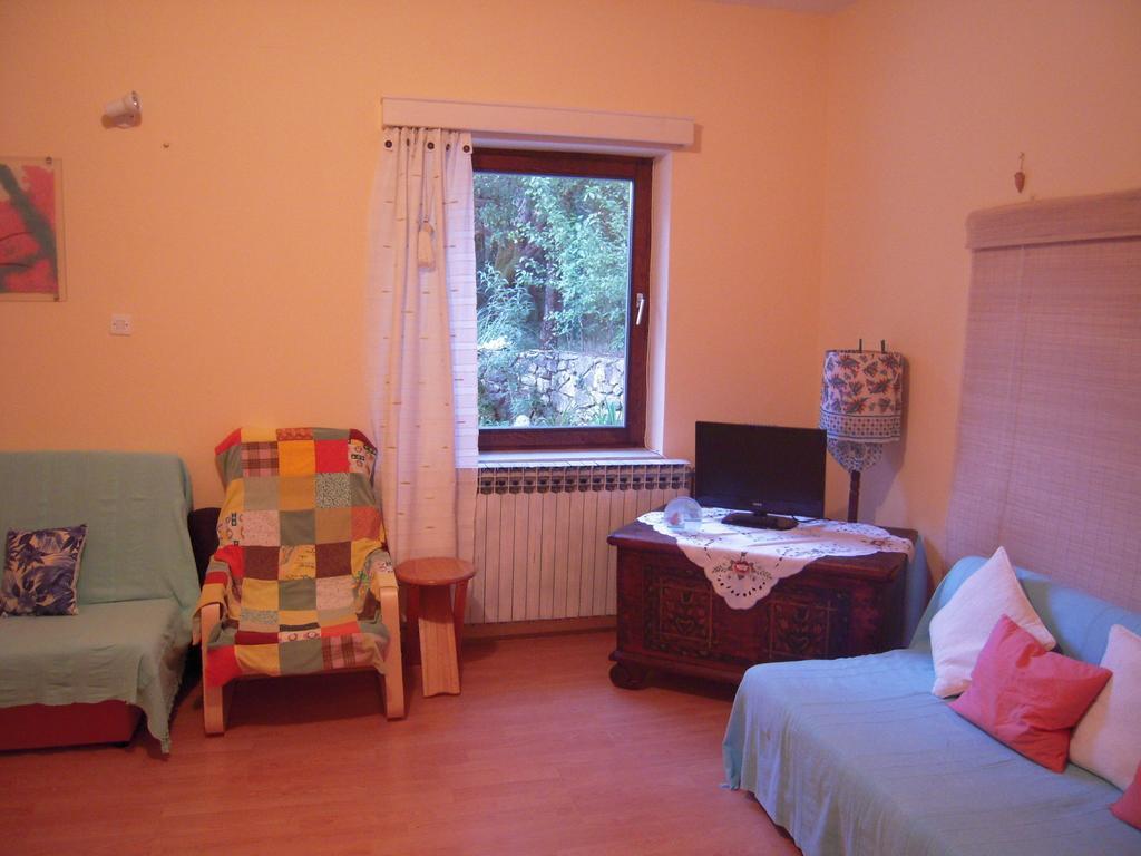 Apartments Ljuba I Mare マリンスカ 部屋 写真