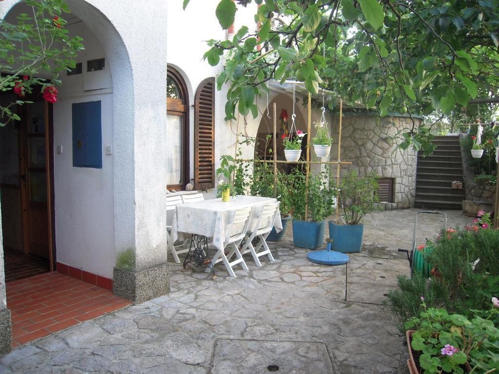Apartments Ljuba I Mare マリンスカ 部屋 写真